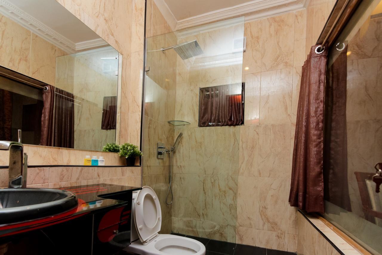 Sunfit - Fitness, Spa, Accommodation Aliayabiagba Bagian luar foto